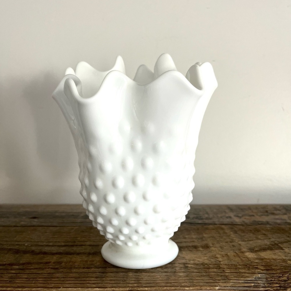Vintage Fenton Milk Glass Hobnail Handkerchief  Vase